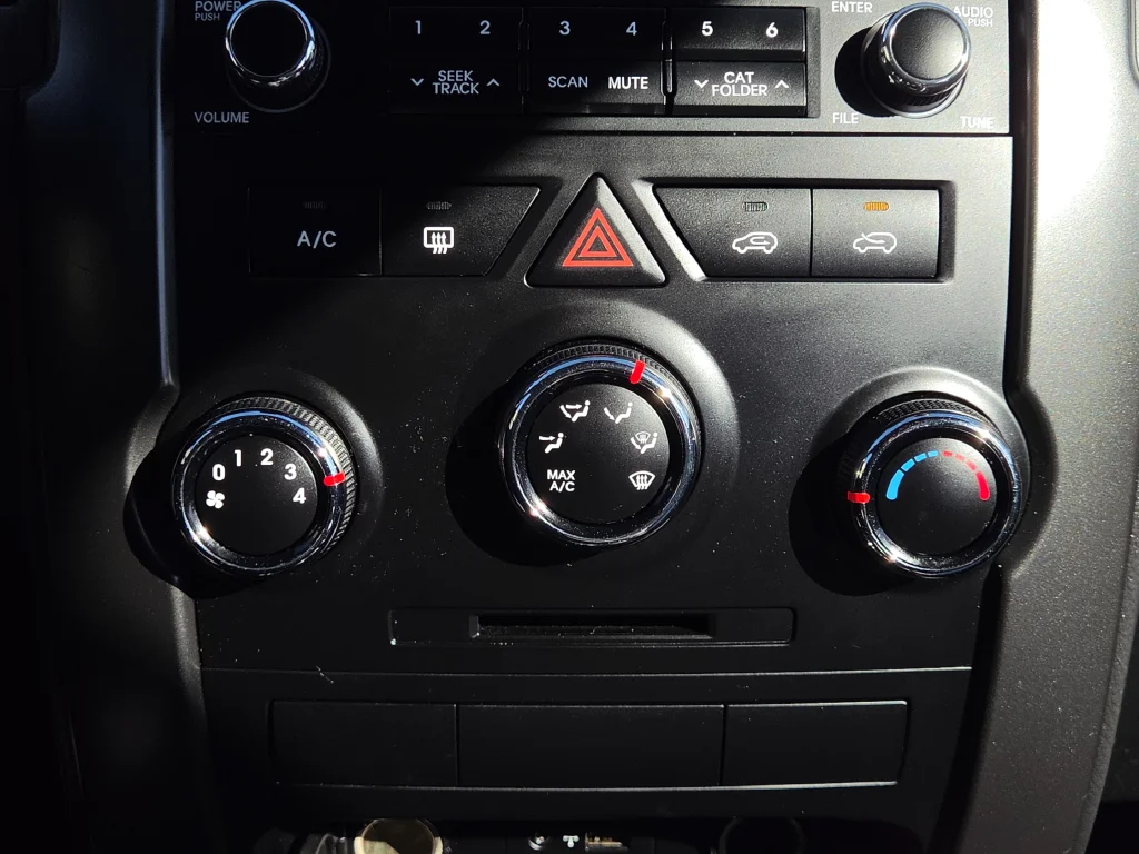 Used 2012 Gray Kia LX image 18