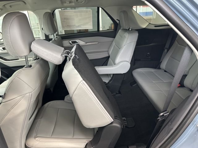 New 2026 Vapor Blue Metallic Ford Active image 49