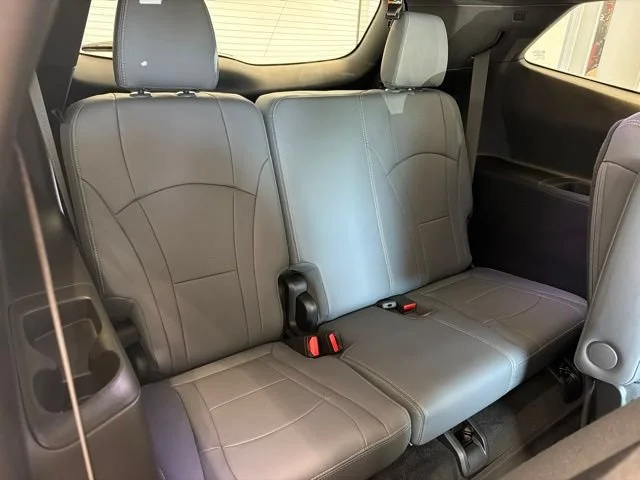 Used 2024 Ebony Twilight Metallic Buick Essence image 11