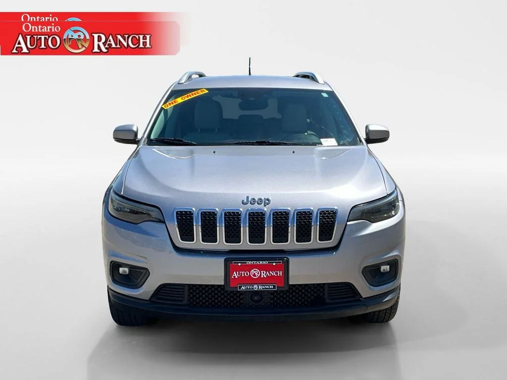 Used 2021 Billet Silver Metallic Clearcoat Jeep Latitude Plus image 8