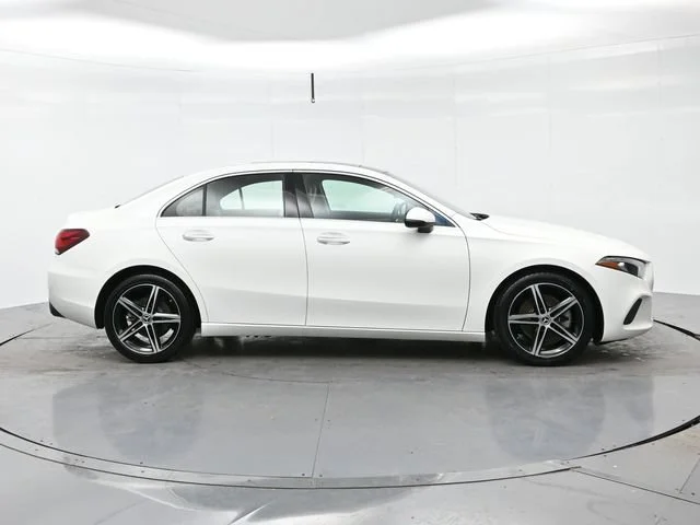 Used 2022 Polar White Mercedes-Benz A 220 image 8