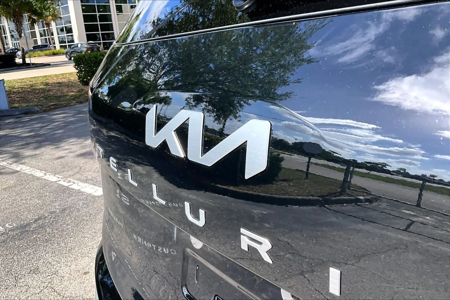 Used 2023 Ebony Black Kia S image 60
