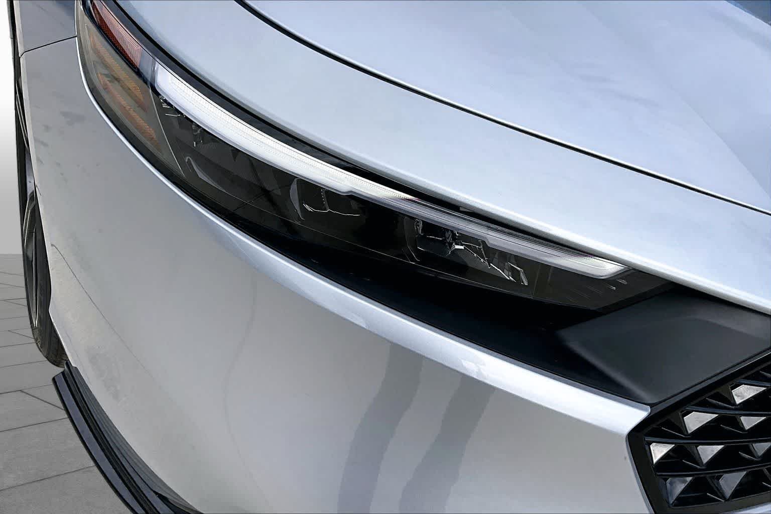 New 2026 Solar Silver Metallic Honda Sport-L Hybrid image 13