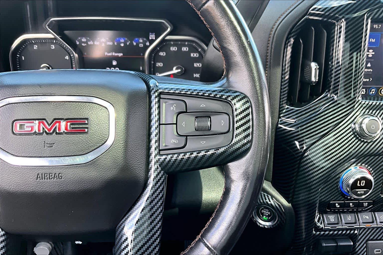 Used 2020 Onyx Black GMC AT4 image 25