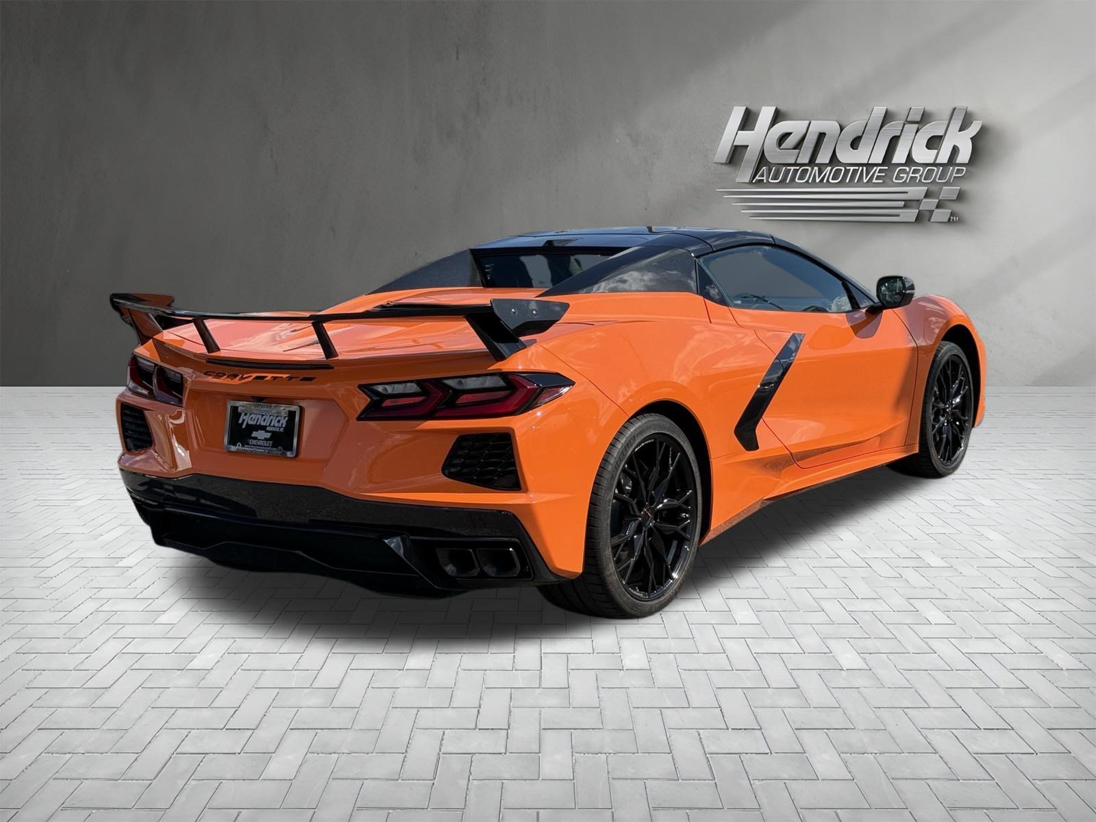 Used 2023 Amplify Orange Tintcoat Chevrolet 3LT image 8