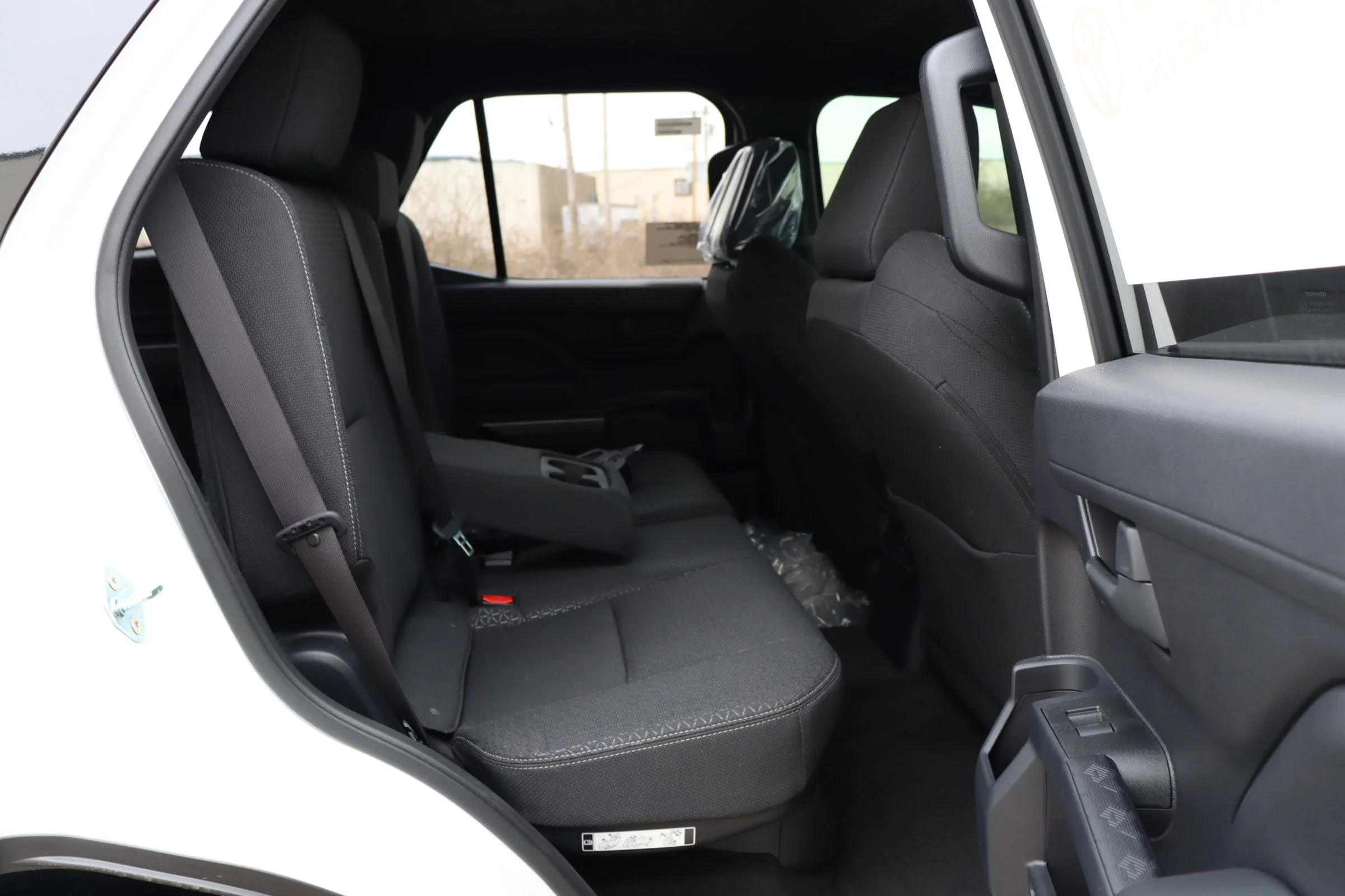 2026 Toyota 4Runner SR5 - Photo 23