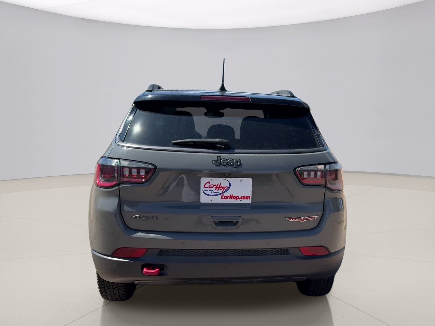 Used 2021 Gray Jeep TRAILHAWK image 4