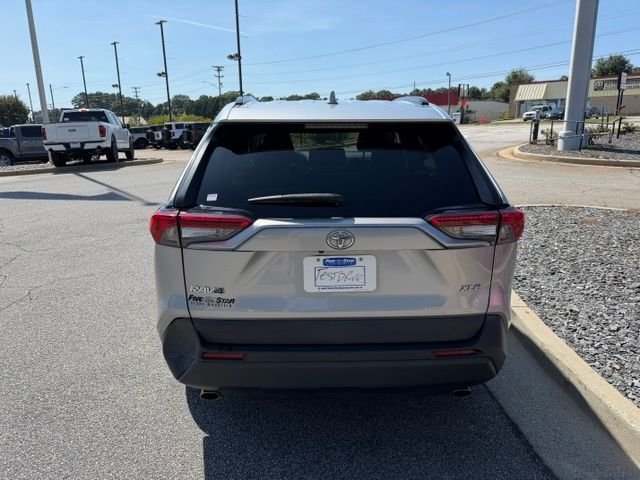 Certified Used 2020 Silver Sky Metallic Toyota XLE Premium image 7