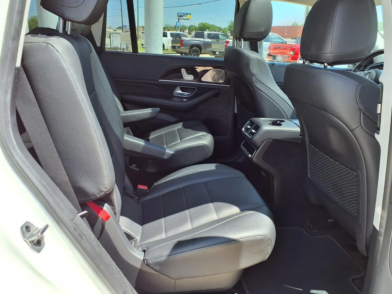 Used 2023 White Mercedes-Benz GLS 450 image 19
