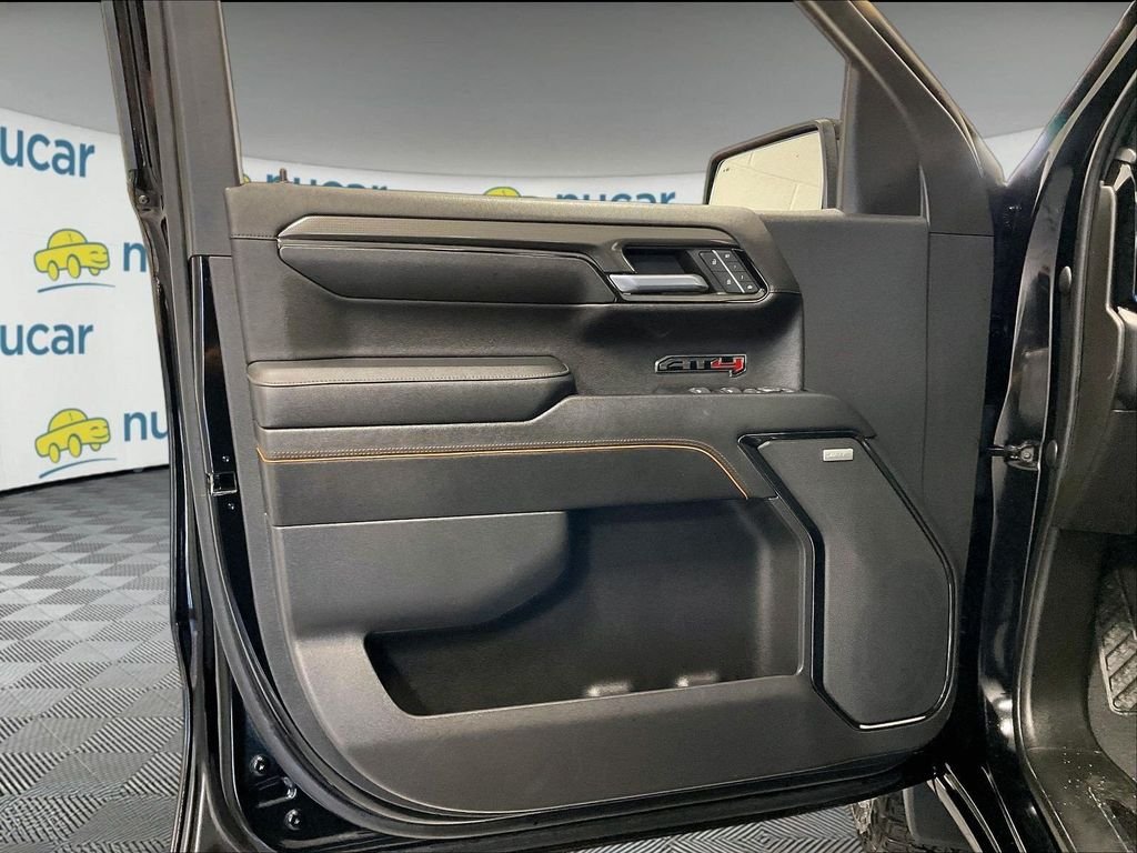 Used 2023 Black GMC AT4 image 9