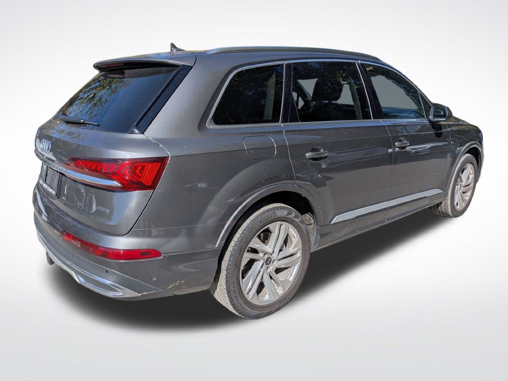 Used 2023  Audi 45 Premium image 3