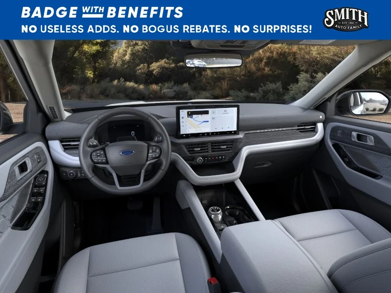 New 2026 Star White Metallic Tri-Coat Ford Platinum™ image 10