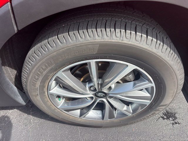 Used 2020 Lava Orange Hyundai Limited image 3