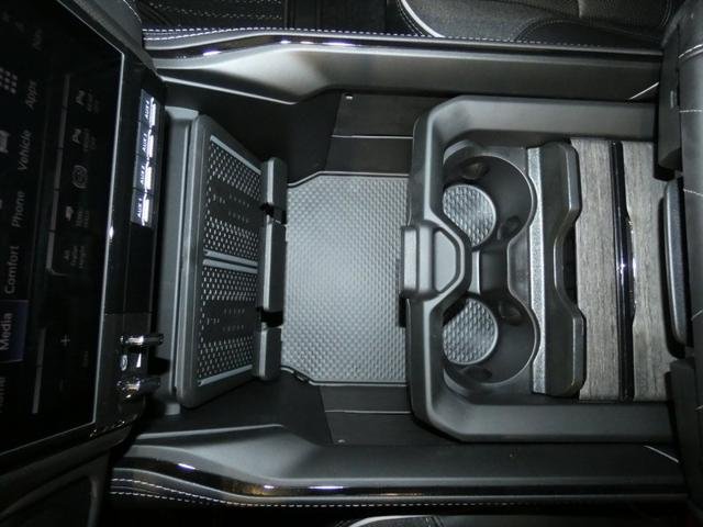 New 2026 Ceramic Gray Clearcoat RAM Limited image 23