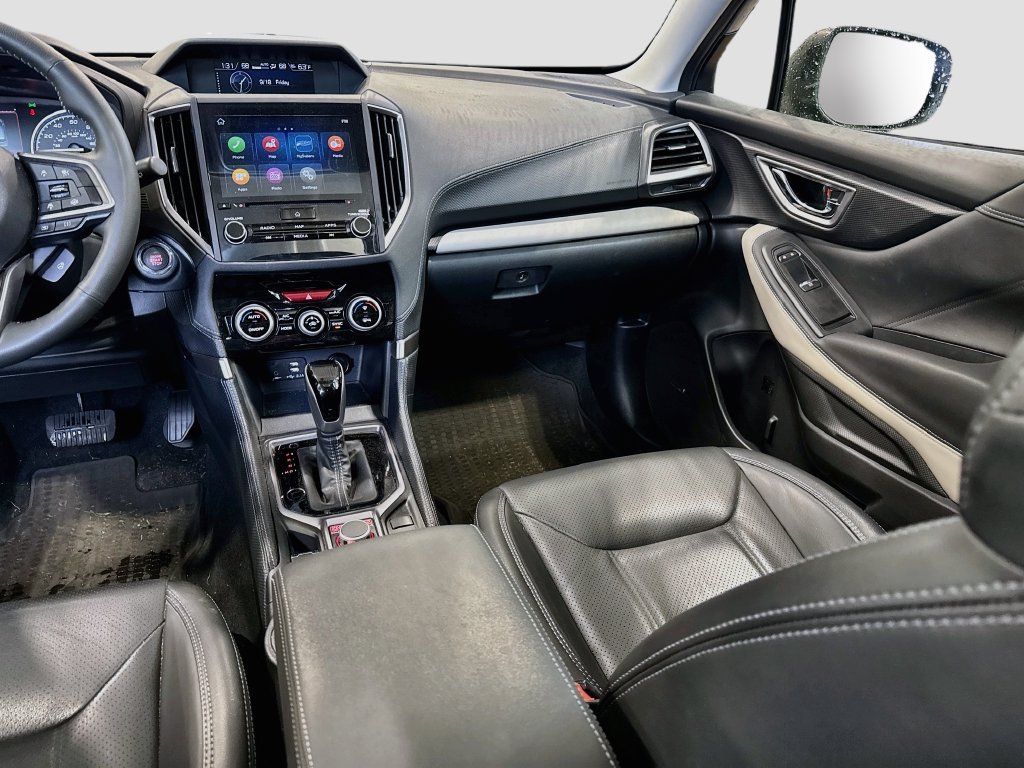 Used 2023 Silver Subaru Limited image 27