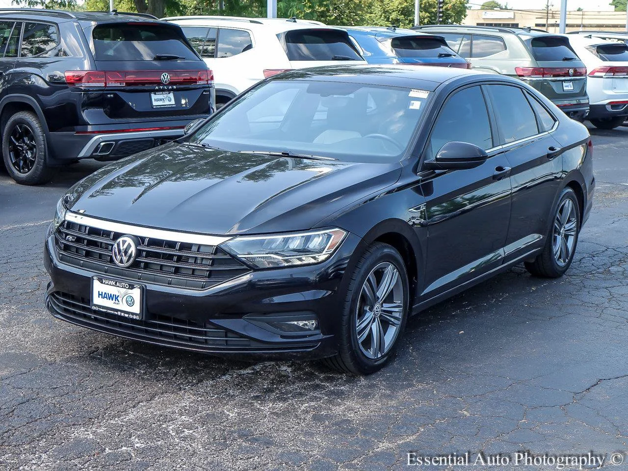 Used 2020 Deep Black Pearl Volkswagen R-Line image 2