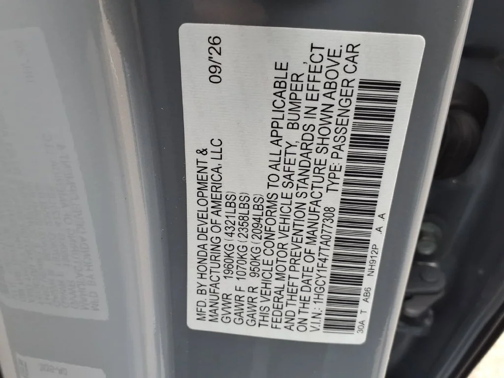 New 2026 Urban Gray Pearl Honda SE image 17