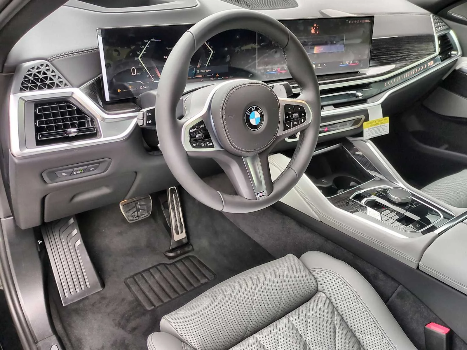 New 2026 Black Sapphire Metallic BMW xDrive40i image 10