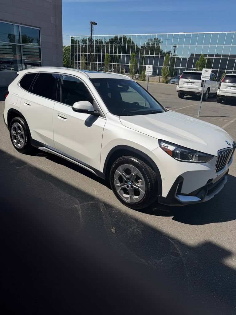 2025 BMW X1 28i - Photo 6