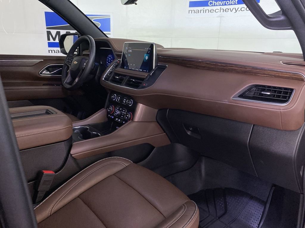 Used 2024 Dark Ash Metallic Chevrolet High Country image 36
