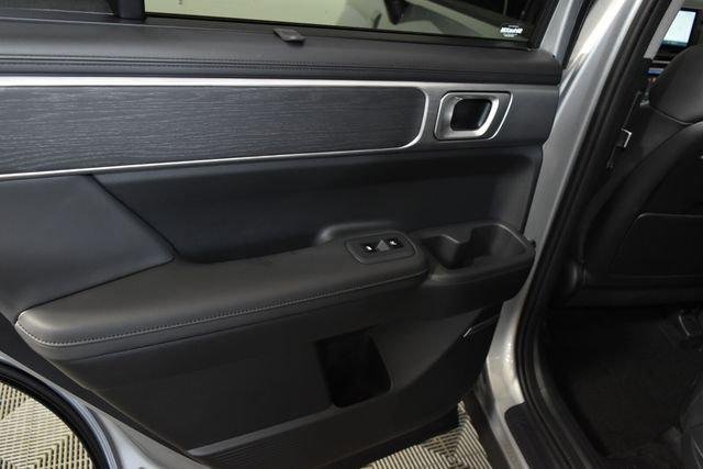 New 2027 Silver Hyundai Limited AWD image 85