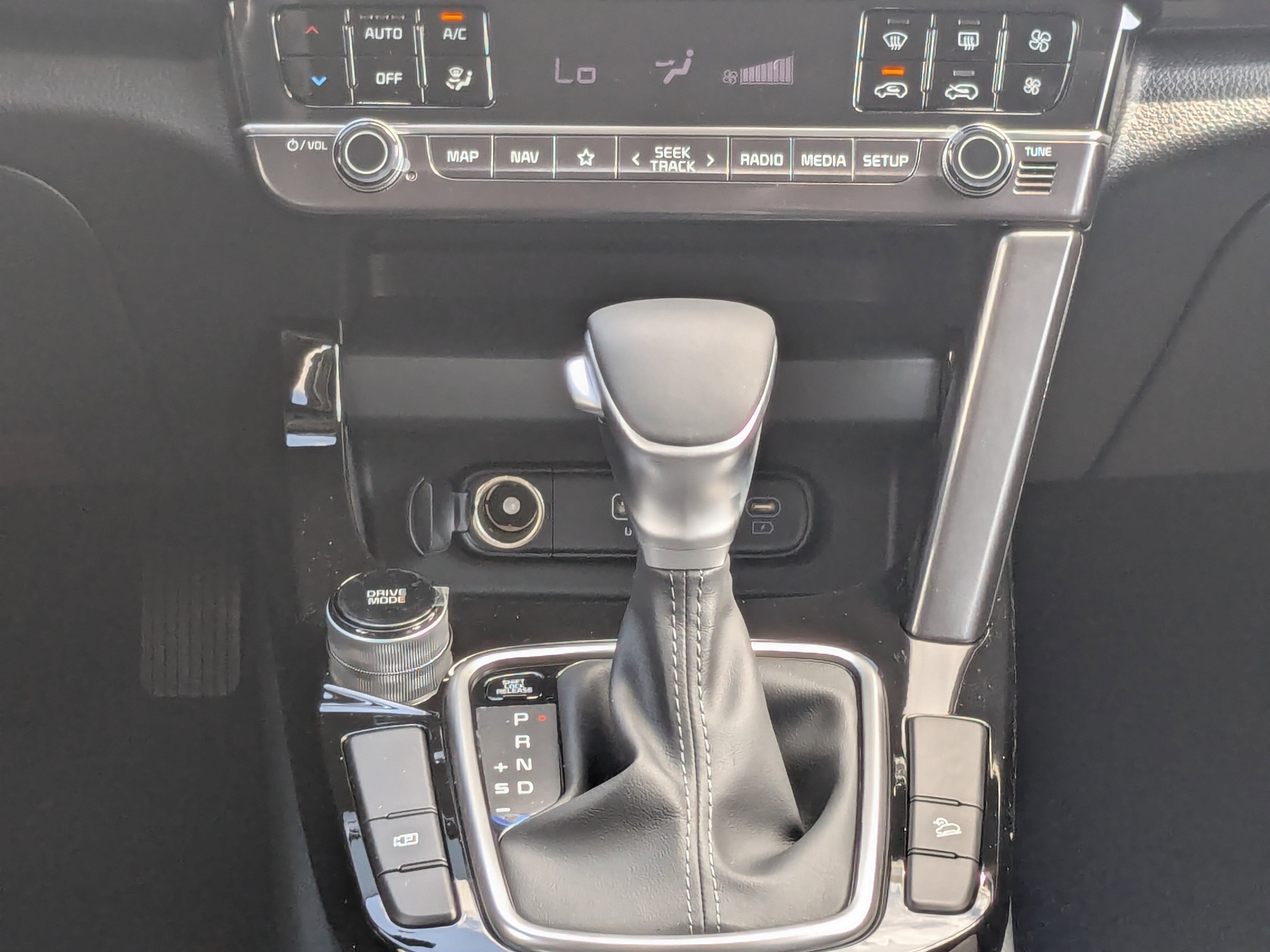 New 2026 Steel Gray Kia S image 21