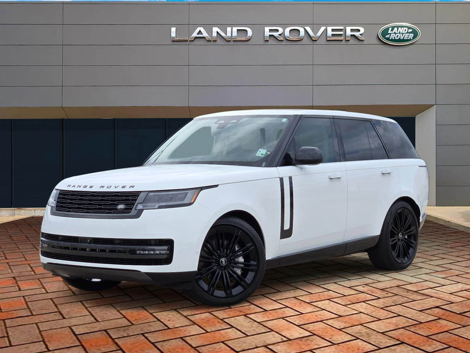 2024 Land Rover Range Rover 4.4 SE SWB's photo