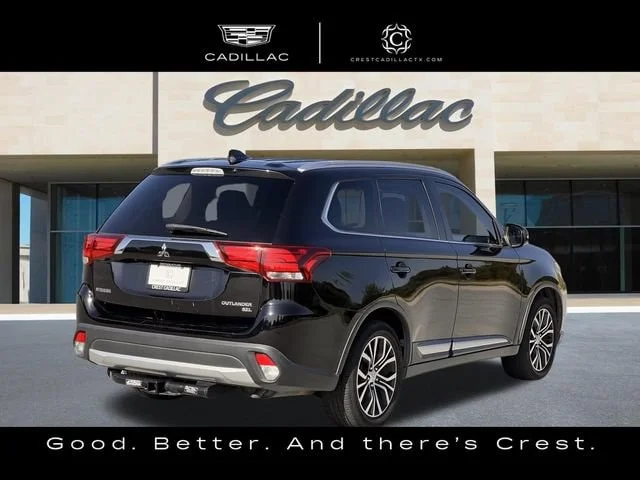 Used 2018 Black Mitsubishi SEL image 2