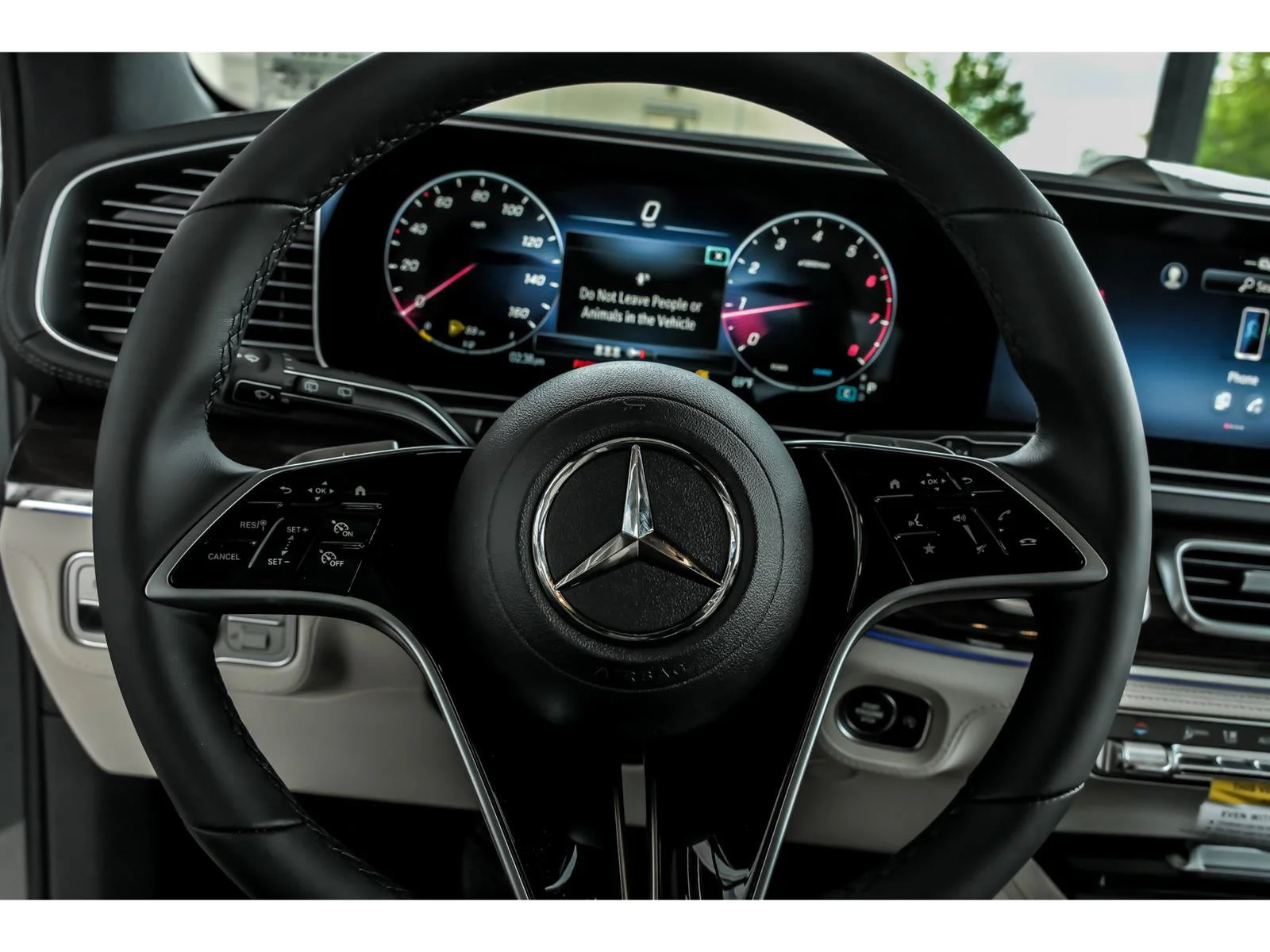 New 2026 Selenite Grey Metallic Mercedes-Benz GLE 450 image 39