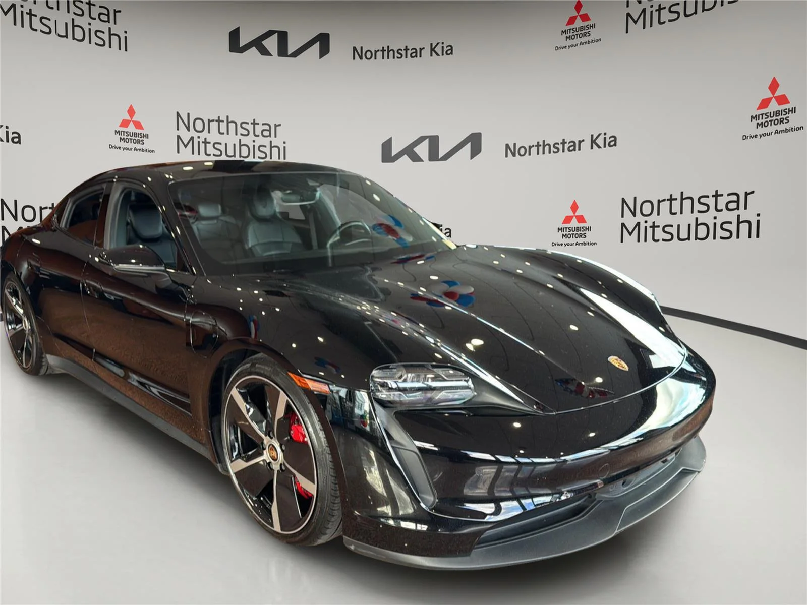 Used 2021 Black Porsche 4S image 5
