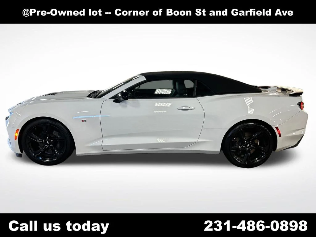 Used 2019 White Chevrolet SS image 2