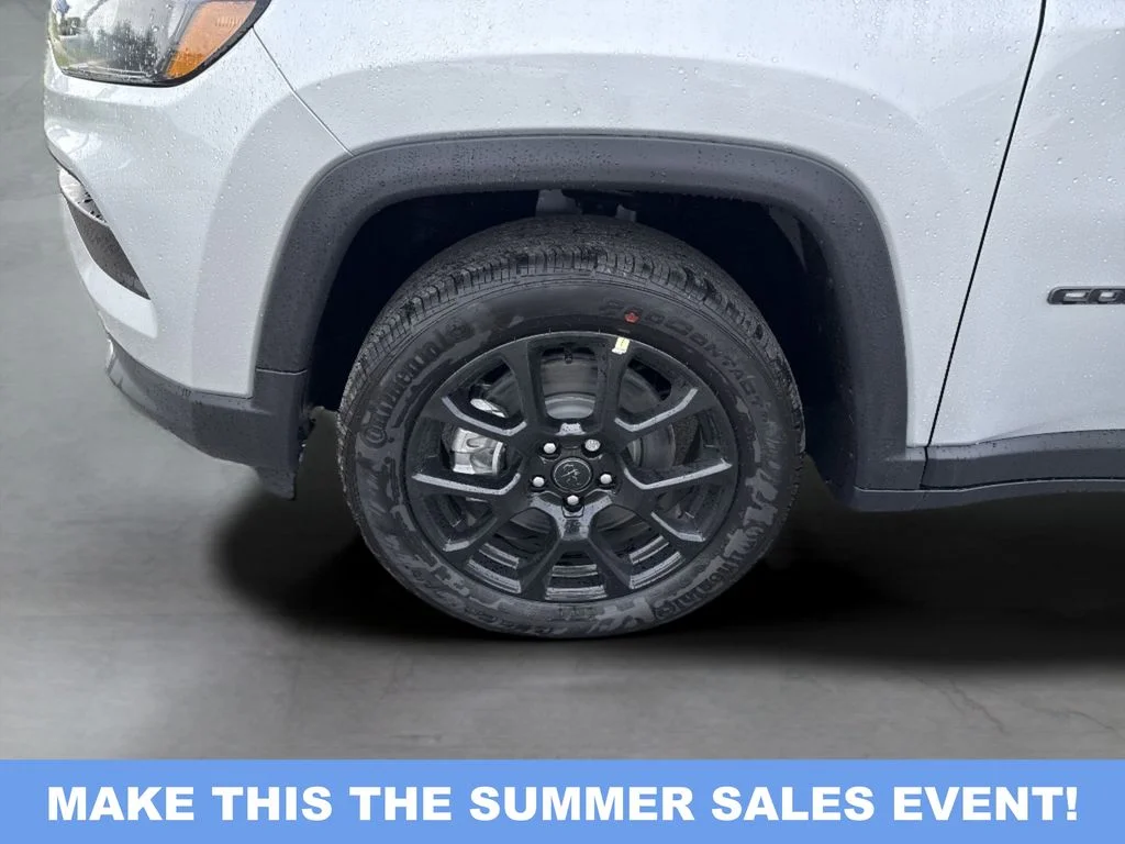 2025 Jeep Compass Latitude - Photo 9
