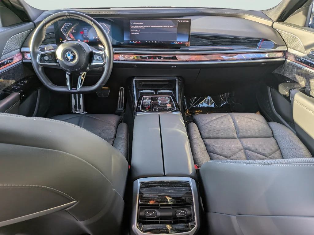 Used 2023 Black BMW 740i image 12