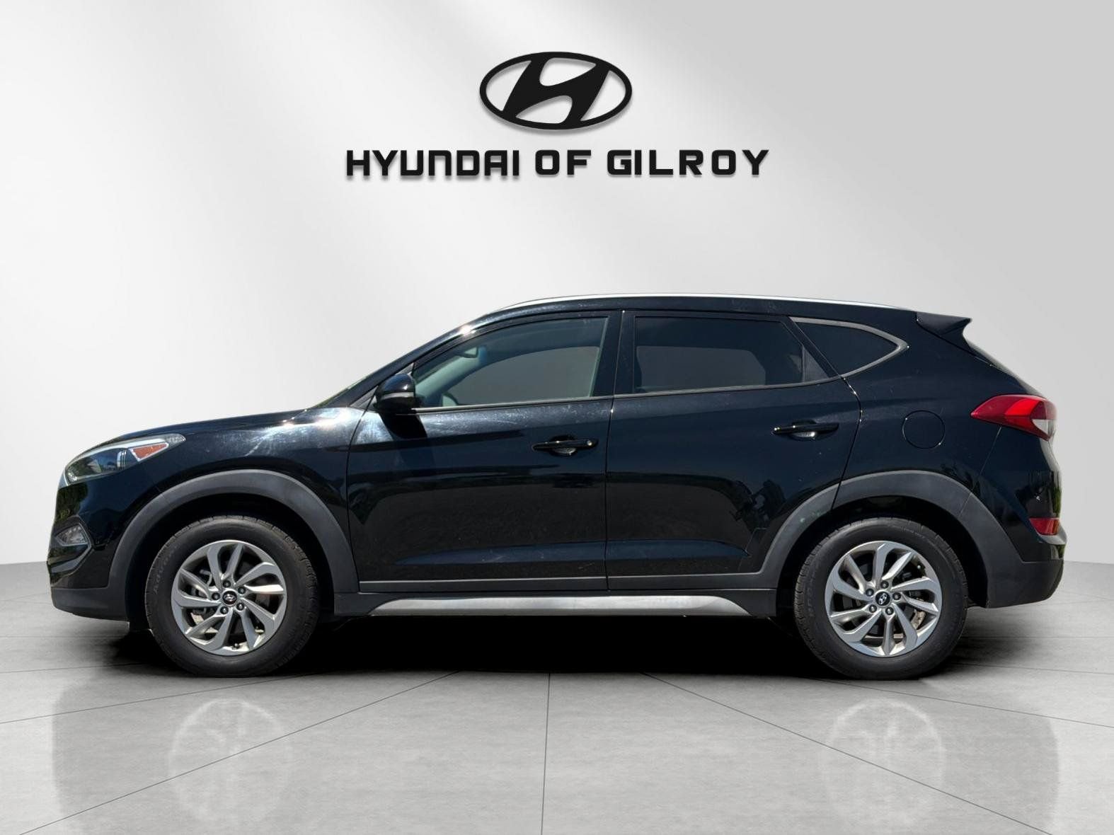 Used 2018 Hyundai Tucson SE Plus with VIN KM8J3CA40JU820437 for sale in Gilroy, CA