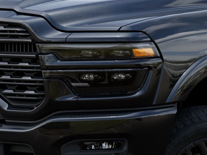 New 2026 Diamond Black Crystal Pearl-Coat Exterior Paint RAM Limited image 10