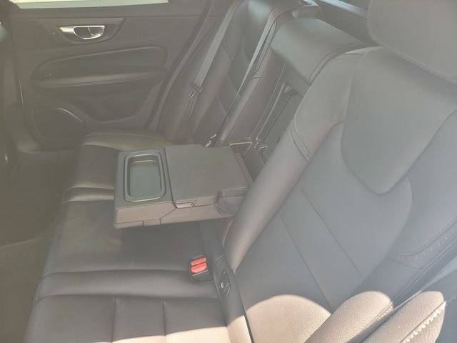 Used 2020 White Volvo T5 image 15