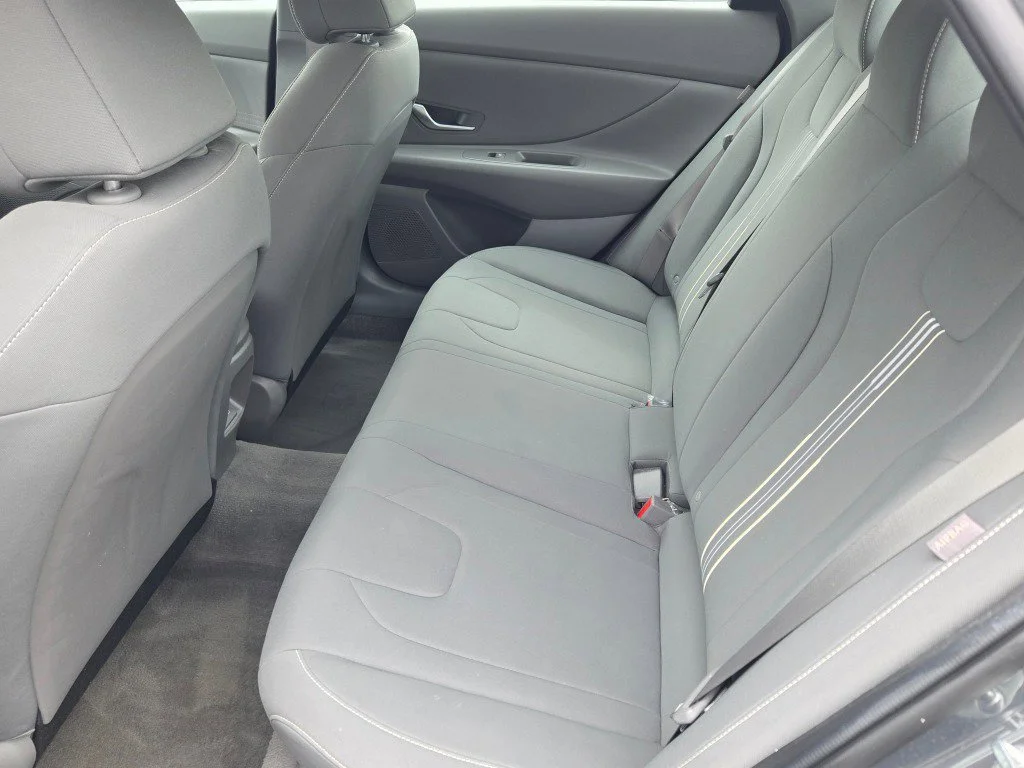 Used 2024 Gray Hyundai SEL image 15