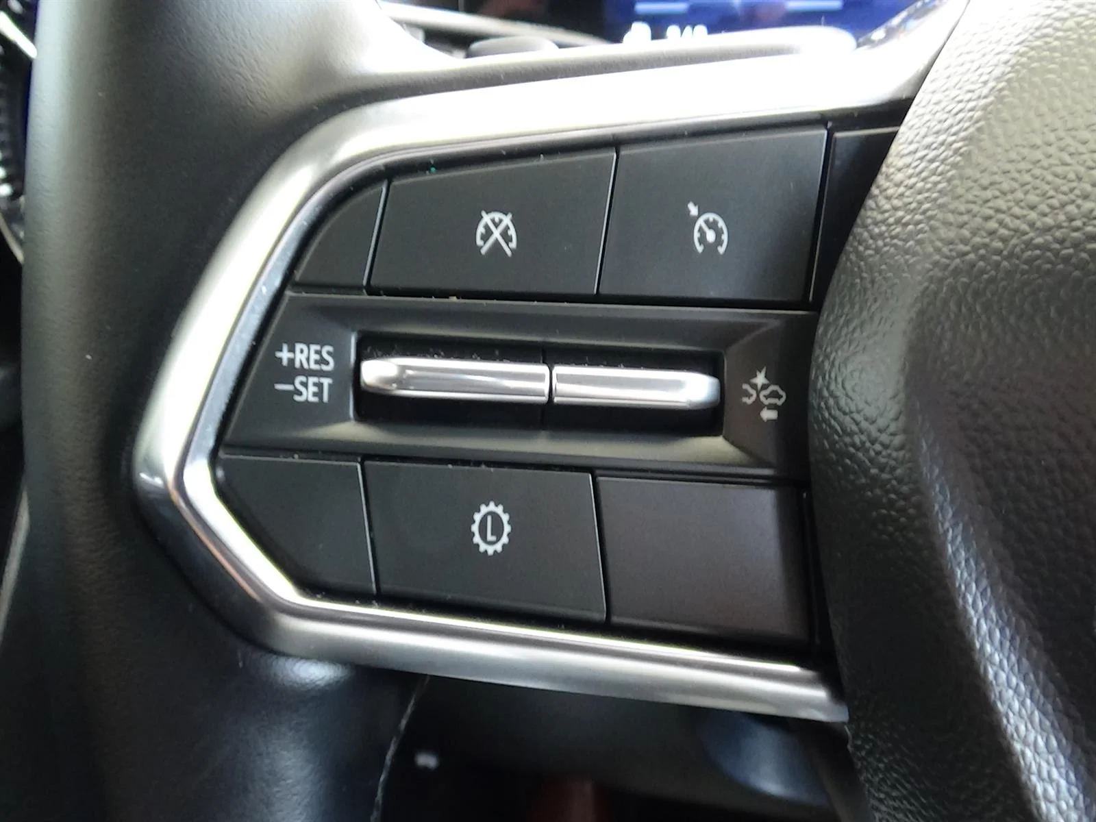 Used 2026 Sterling Gray Metallic (gxd) Chevrolet LT image 19