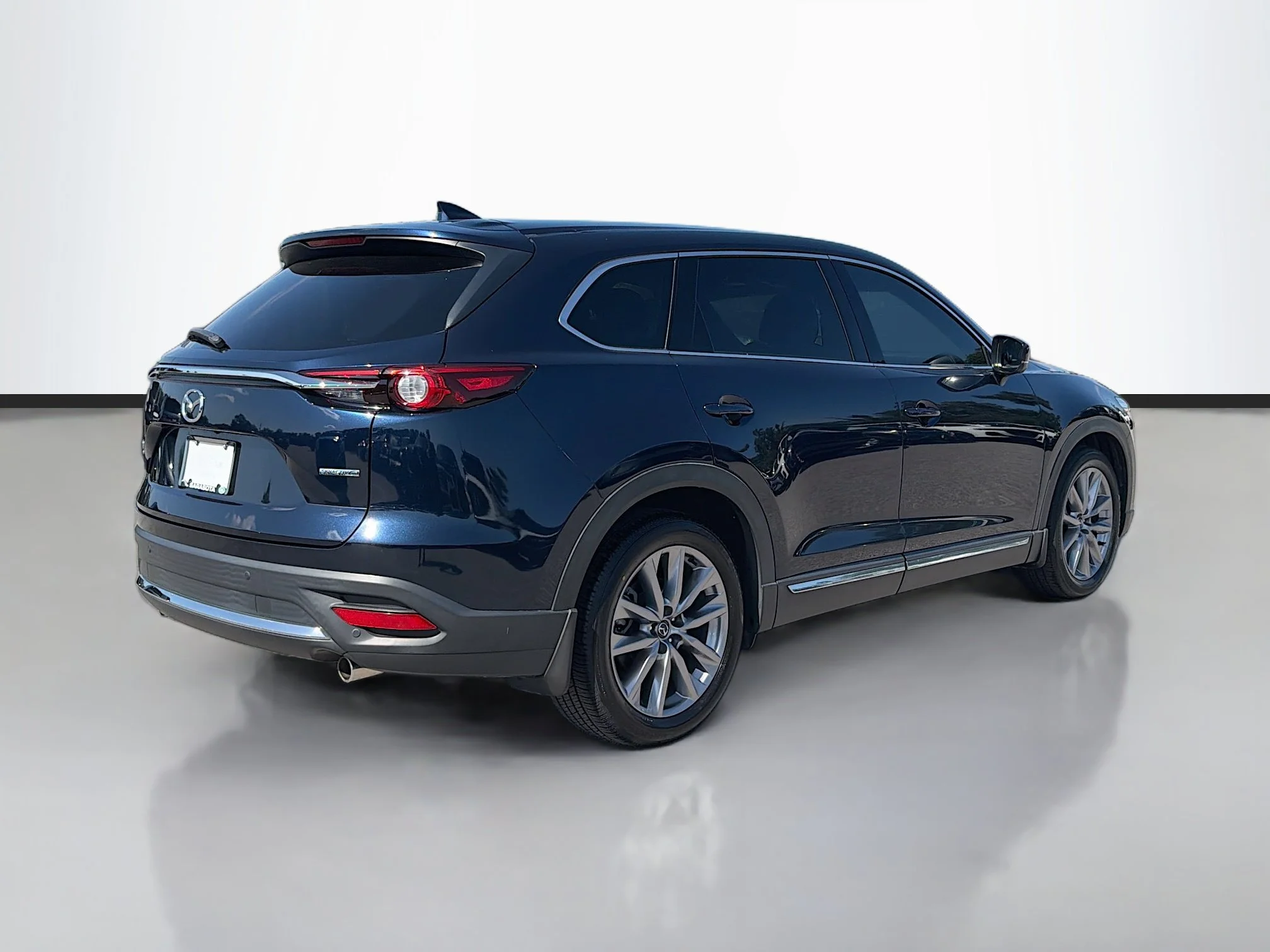 Used 2023 Deep Crystal Blue Mica Mazda Grand Touring image 5