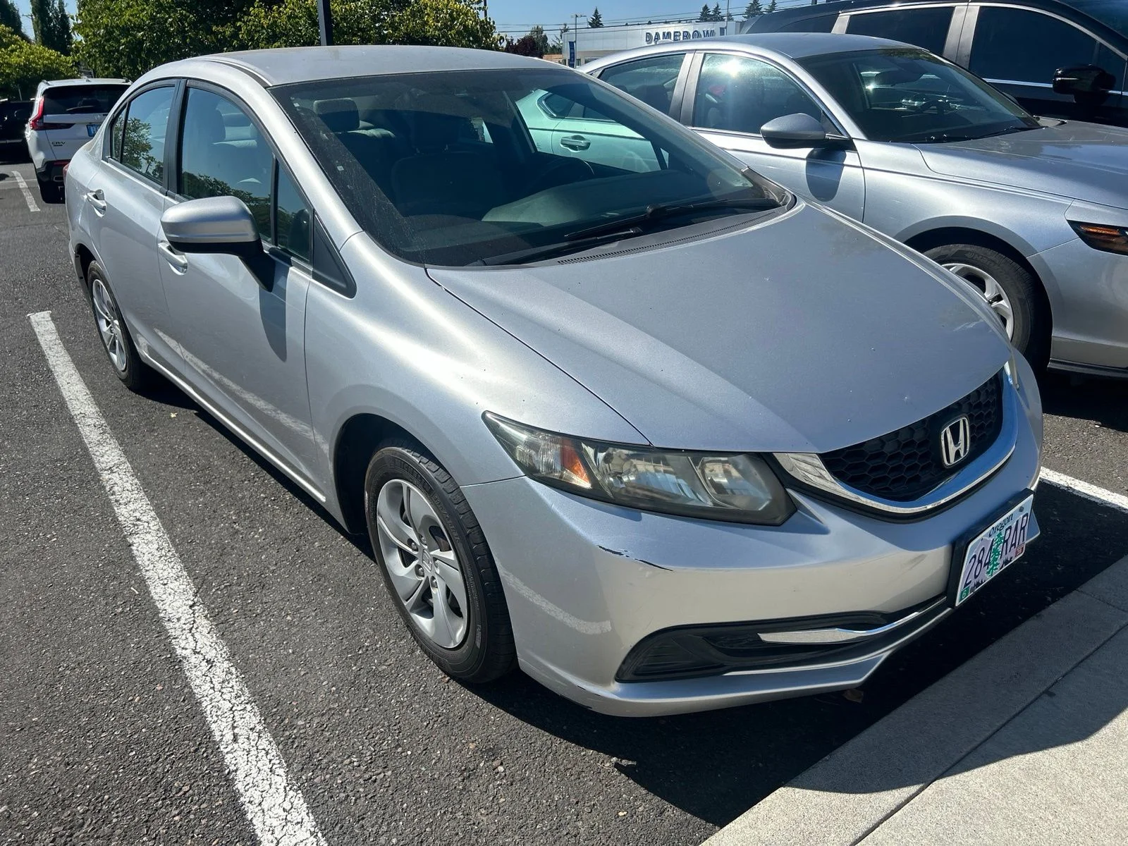 Used 2014 Alabaster Silver Metallic Honda LX image 3