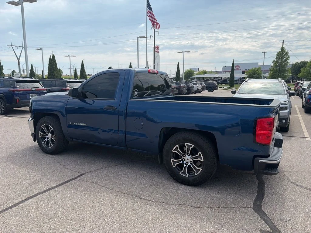 Used 2016 Blue Chevrolet LS image 5