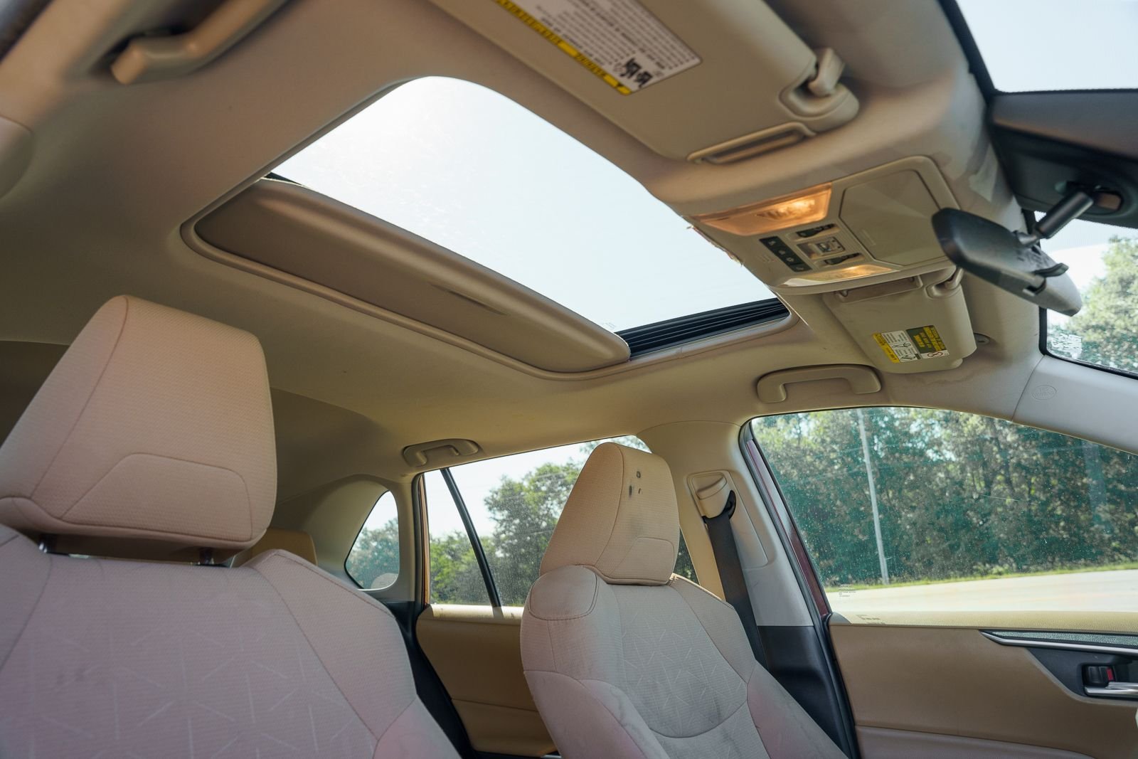Used 2019 Red Toyota XLE image 15