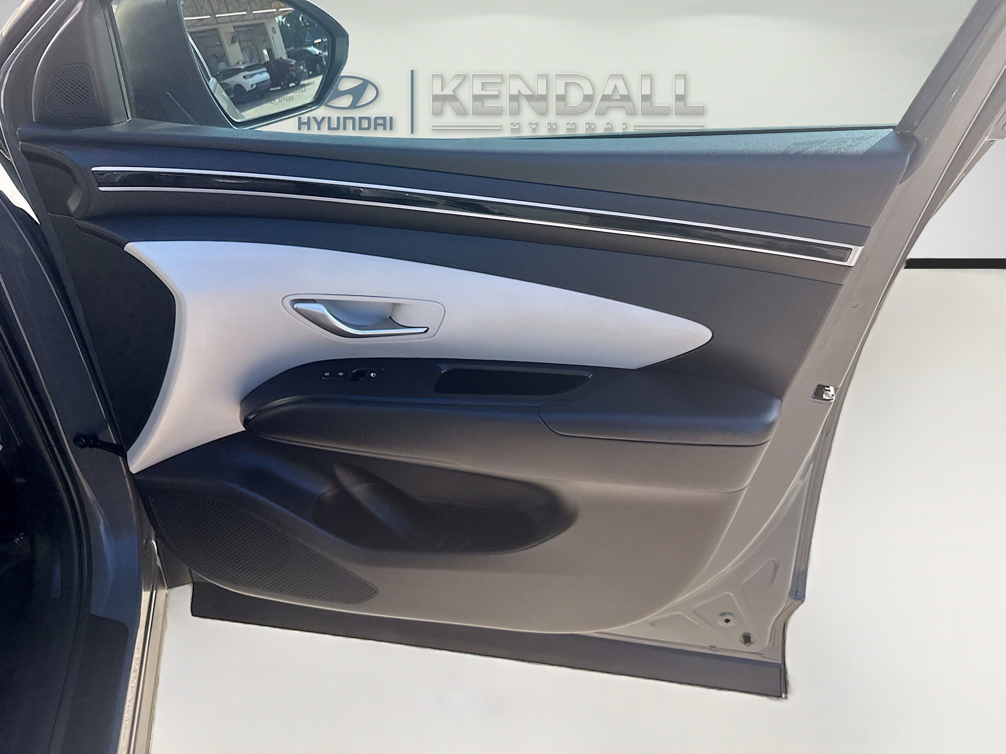 Used 2024 Hampton Gray Hyundai SE image 30