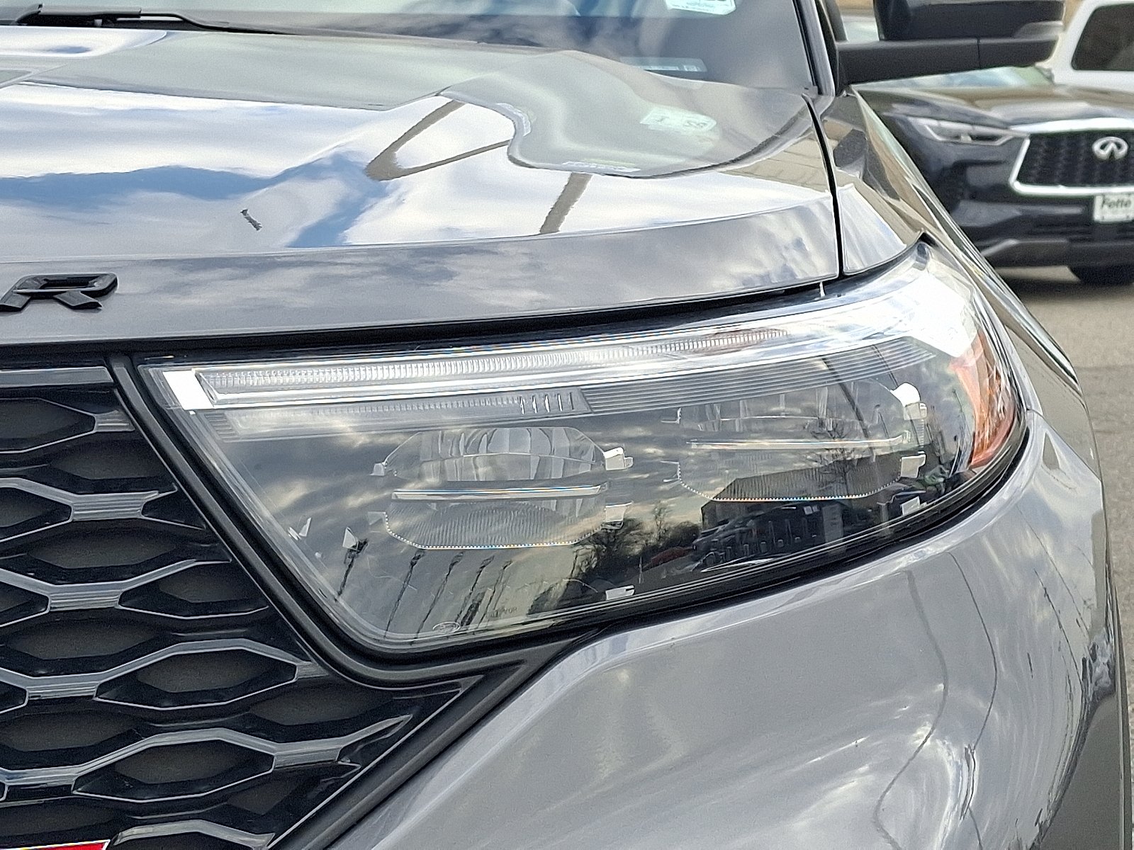 2022 Ford Explorer ST - Photo 9