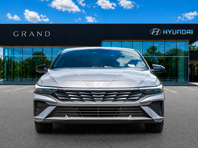 Certified Used 2025 Silver Hyundai SEL Sport image 9