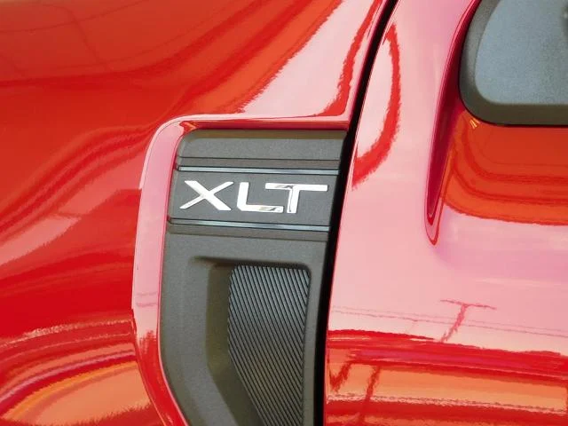 New 2026 Ruby Red Metallic Tinted Clearcoat Ford XLT image 70