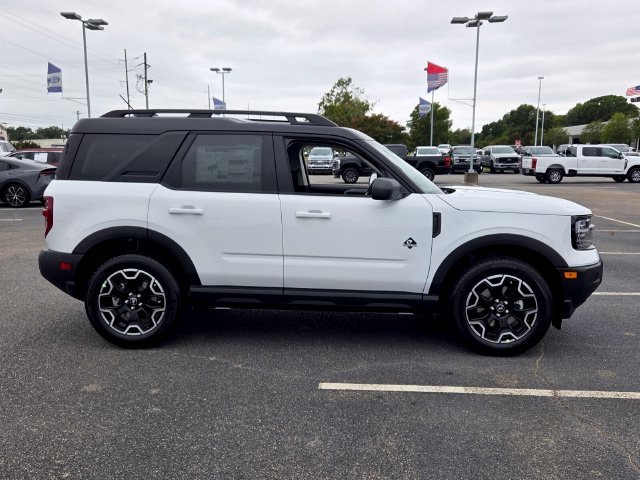 New 2026 Oxford White Ford Outer Banks image 9