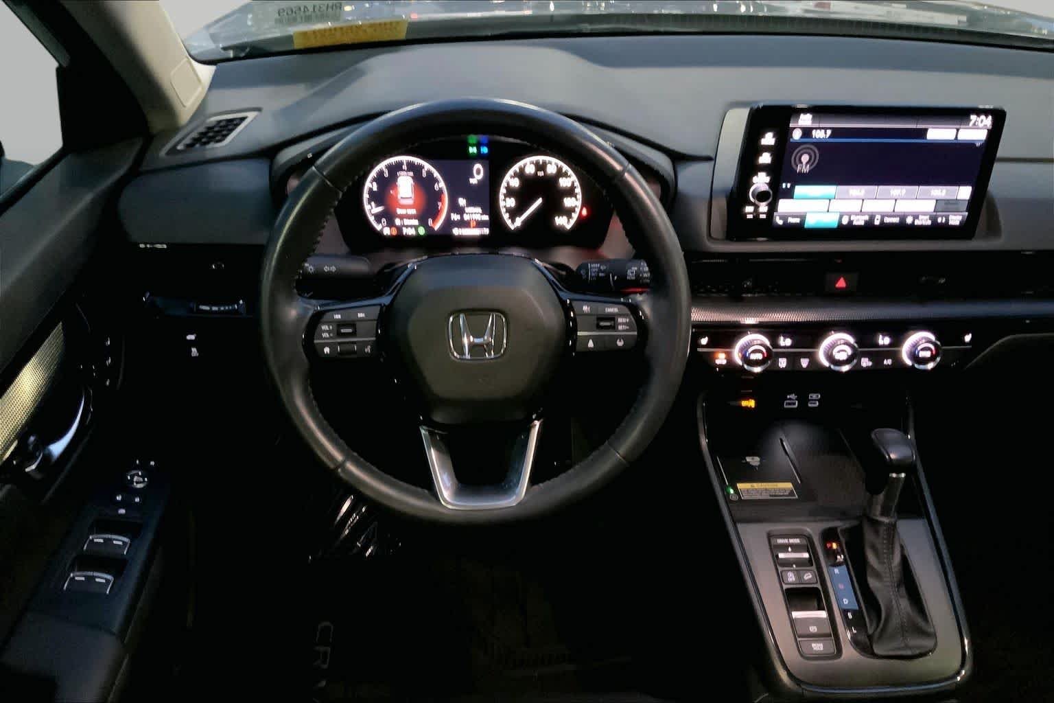 Used 2024 Urban Gray Pearl Honda EX-L image 6