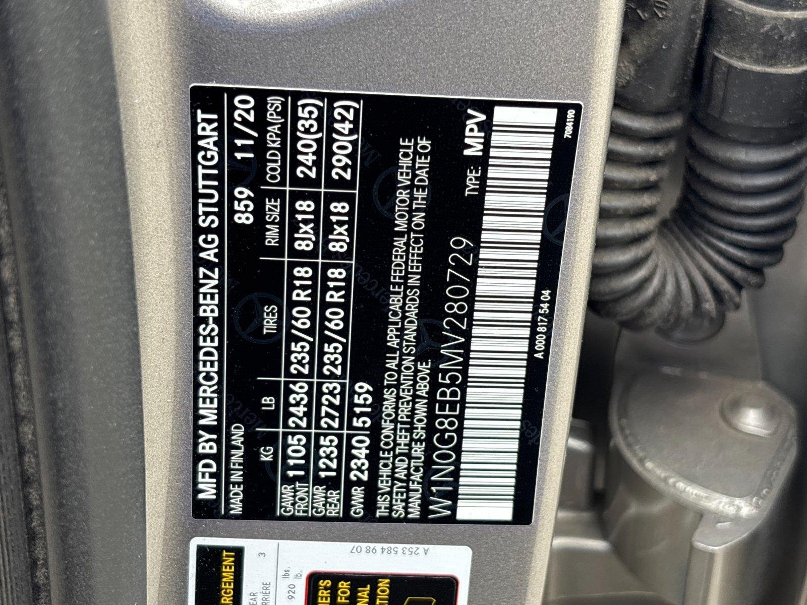 Used 2021 Obsidian Black Metallic Mercedes-Benz GLC 300 image 12