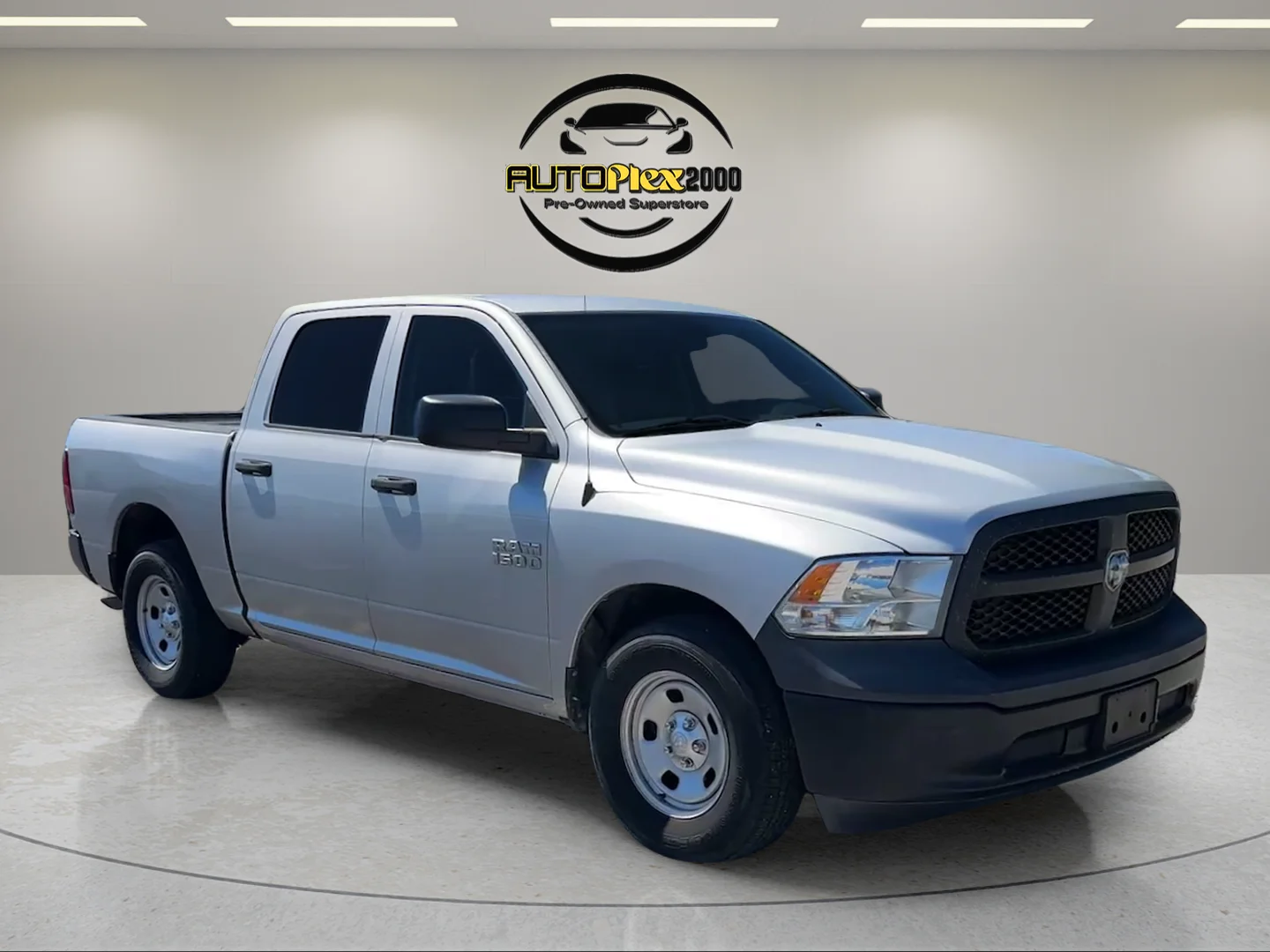 2017 RAM 1500 Tradesman Crew Cab 5'7's photo